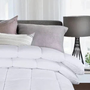 Polyester Fiber Filling Down Alternative Quilt Cotton Cover Breathable Soft Comforter Set for Household Bedding