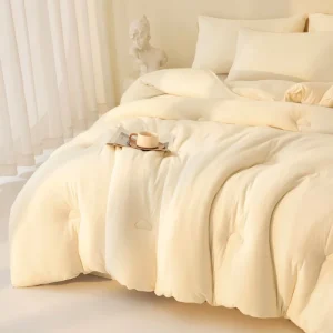 Polyester Knitted Quilt Double Size Cloud like Softness Comforter Duvet Washable Fluffy Quilt Bedding Set for All Seasons
