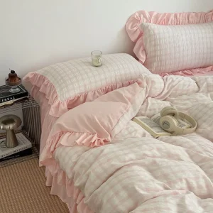 Polyester Soft Pillowcases Grid Pleated Ruffle Edge Bed Skirt 4 Piece Bedding Duvet Cover Set