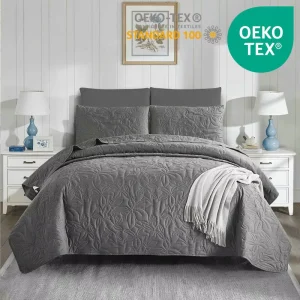 Polyester Ultrasonic Solid Color 3 Piece European American Style Air-permeable Anti-static All-Season Home Bedding Set