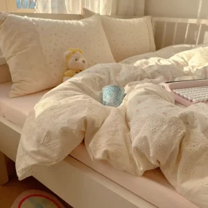 Popular Floral Designer Super Soft Polyester Bedding Sets King Size Ruffle Lace Duvet Cover Bedding Set