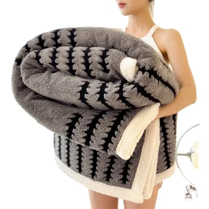 Premium Blanket Soft Anti Static Polyester Throw Blanket for Bedroom Hotel Factory Bulk OEM Custom