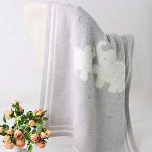 Premium Quality Quality Management 30*40 Reversible Jacquard Weave Throw Knitted Blankets for Bed Sofa Office