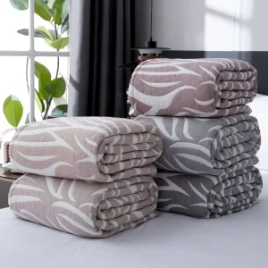 Premium Woven Korean Portable Throw Blanket Cotton Polyester Thickened Custom Pattern for Home Theater Use for Certified