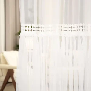 Professional Curtain Installation Measuring