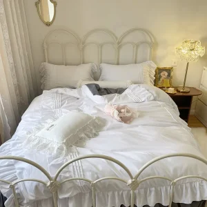Professional Solid Color Princess Style Bed Skirt Four Piece Set 4 Piece Queen Size Printed Comforter Bedding Set for Home Use