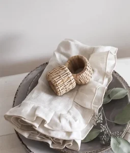 Pure Linen Embroidered Square Ruffle Napkin Frilled Edge Handmade Reusable Modern Table Decor Customized Color Logo Eco-Friendly