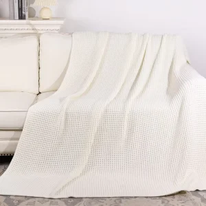 Quality Assurance Insta-Worthy OEKO-TEX Certified 68*96 Knitted Throw Blankets for Sofa Couch Bedroom Home Decor