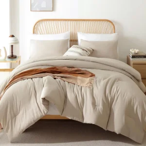 Queen Size Light Khaki Modern Soft Eco Friendly 3 Piece Solid Pattern Poly Inner Fill Customizable Comforter Set for All Seasons
