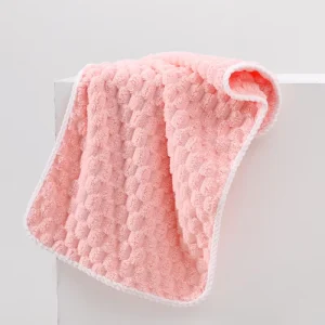 Quick Dry Luxury Coral Velvet Skin Friendly Eco Friendly Organic Child Proof Bathroom Towel Solid Color Jacquard Technique