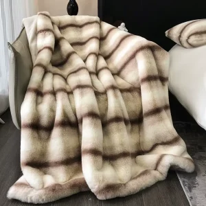 Rabbit Faux Fur Toka Blanket Knitted Vintage Cartoon Four Seasons Warmth Bed & Sofa Cover