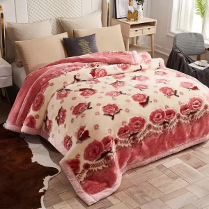 Raschel Plush Blanket with Double layer Thickened Insulation for Autumn and Winter Covered with Padding Blanket