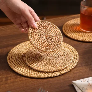 Rattan Woven Charger Plate Round Placemat Heat Resistant for Farmhouse Kitchen Table Decor Boho Rustic Style Tray