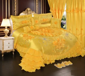 Ready to Ship Luxury Eco-Friendly Duvet 10 Piece Bedding Set King Size Comforter Wedding Bed Sheet Experience Supplier