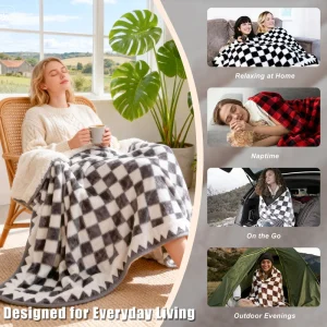 Ready to Ship Premium Checkered Penguin Fleece Blanket Two Layer Soft Flannel Throw Factory Direct In Stock