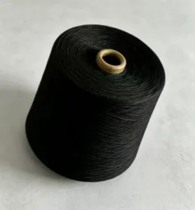 Recyclable High Quality Standard Strength Normal Twist 32S Black Spun High Tenacity 100% Polyester Fiber Yarn for Textile Raw