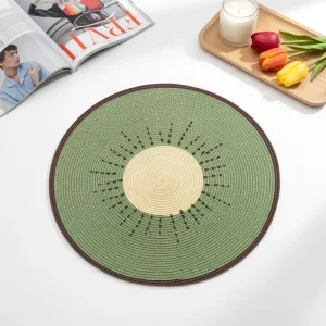 Retro PP Placemats 38CM Round Handcrafted Eco Friendly Customized Color Lightweight Non Slip for Daily Dining Table