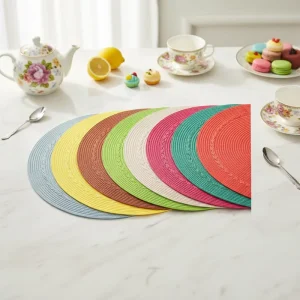 Round Straw Hat Design PP Plastic Woven Reusable Non Slip Non Toxic Asian Zen Dining Placemats 32 38cm Diameter