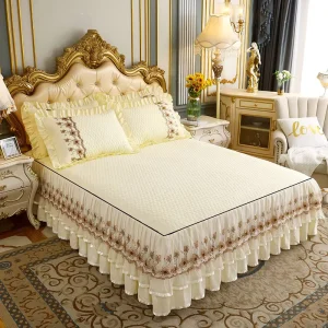 Ruffled Luxury European Bed Skirt and Cushions Home Full Size Lace Velvet Thickened Bedspread Bed Cover Bedding Set