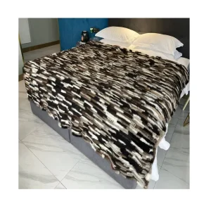 Sample Support Custom Eco friendly Baby Fluffy Fur Blanket Minky Dot Winter Warm Genuine Luxury Plush Soft Mink Fur Blankets