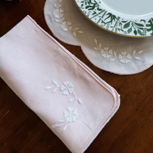 Set 4 Handmade Organic French Flax Napkin Placemats Embroidered Monogram Floral Linen Cloth Napkins Accessories for Weddings