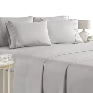 Silky Soft Microfiber Solid Woven Queen Size Bedding Sets Deep Pocket 4 Pieces Eco Friendly Polyester Filling All Season 200TC