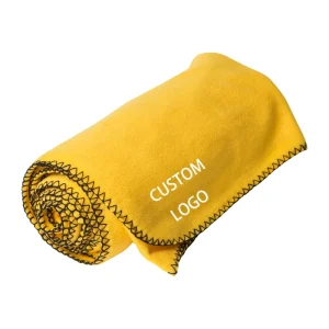 Simple Design Fleece Blanket Polyester Bulk Polar Blanket Customized