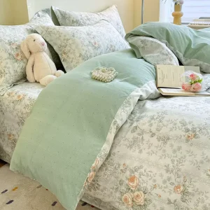 Simple Style Cotton Quilt Bedding Set 4 Pieces Duvet Covers with Two Pillow Covers for Bedroom and Livingrooms
