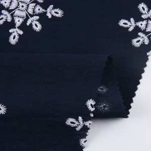 Snowwhite Snowflakes Embroidery Design Woven Bubble Wrinkle Black Plain Dyed 100% Polyester Crinkle Cey Puff Fabric For Blouse