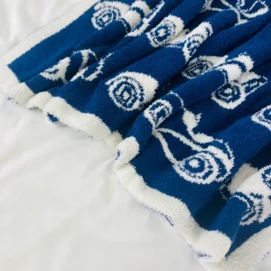 Sofa Throw Blanket Lightweight Fuzzy Cozy Soft Warm Jacquard Wearable Knit Throw Blankets for Sleeping