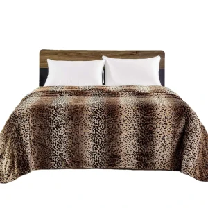 Soft 100% Polyester Woven Animal Printed Four Seasons Custom King Size Bed Blanket