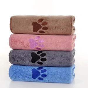 Soft Pet Microfiber Towel Good Water Absorption and Quick Drying for Cat and Dog Hair Bath Towel
