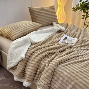 Soft Skin-Friendly Faux Rabbit Hair Sherpa Fleece Anti-Pilling Stripes Blanket Reactive Dyeing Custom Logo Bulk Order