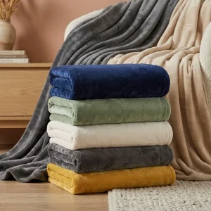 Soft Solid Flannel Blanket 100% Polyester Fleece Throw for Bed Couch Supermarket