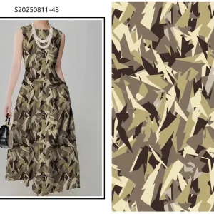 Soft Touch 100% Rayon Viscose Digital Print Fabric Pipa Dance Pattern for Dress