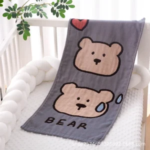 Soft Woven Cotton Gauze Adult Bath Towel Large Lightweight Absorbent Quick Dry Home Use