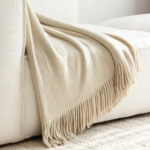 Solid Color Knitted Cover Blanket and Bed End Towel for Adding Comfort and Style to Your Space