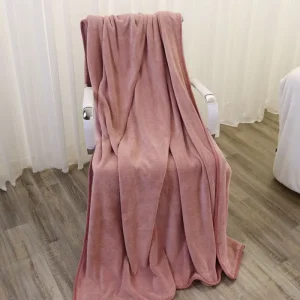 Solid Color Knitted Polyester Nylon Luxury Soft Autumn Throw Air Conditioning Airline Travel Office Nap Blanket Fleece