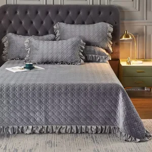 Solid Color Thick Bed Cover Soft Crystal Velvet Fleece Quilted Ruffle Bedspread Coverlet Bed Cover Bed Skirt Sheet Pillowcases