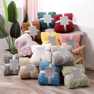 Solid Color Thickened Flannel Fleece Throw Blanket Soft 100% Polyester Anti Dust Office Nap Bed Blankets in King & Queen Sizes