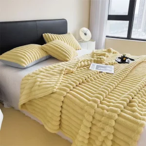 Solid Color Vertical Strip Flannel Drop Needle Queen Blanket King Blanket Fleece Fabric Throw Blankets