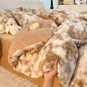 Solid Faux Rabbit Velvet Milk Velvet 4PCS Set Colour Plaid Comforter Cover Pillowcase Quilt Cover Sheet Bedding Set for Winter