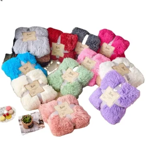 Solid Pattern 100% Polyester Classic Raschel Fluffy Plush Throw Blanket Super Soft Furry Nonwoven Technics Anti Pilling