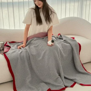 Solid Raschel Winter Blanket 100% Cotton Knitted Four Seasons Use Anti Dust Mite Airplane Car