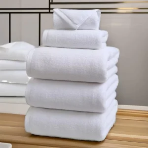 Solid White Cotton Bath Towel for Adults Soft Home Use with Embroidery Printing Hot Spring Toiletries Set