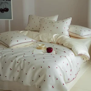 Spring Summer 60s Luxury Customizable Fitted Sheet Four Piece Set Heart Naked Sleep Silky Cool Duvet Cover and Bed Sheet