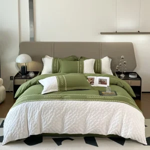 Spring and Summer New High Quality Bedding Set Cotton Fashion Embroidery Four Piece Set for Home Bedroom