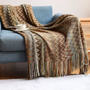 Striped Pattern Folded Customizable Knitted Ins Raschel Blanket 100% Acrylic Lightweight Handwash Care Office Napping Winter Air