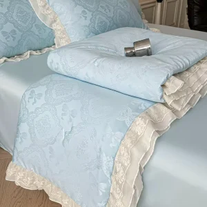 Summer 4PCS King Size Soft Lace Jacquard Luxury Quilt Comforter Bedding Set
