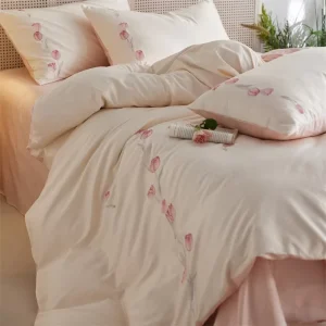 Summer Anne’s Bohemian Designs Simple Elegant Floral Four Piece Set Cotton Duvet Cover Sets